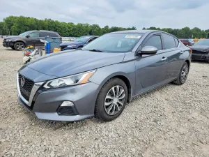 Nissan Altima 2.5L 4 2020