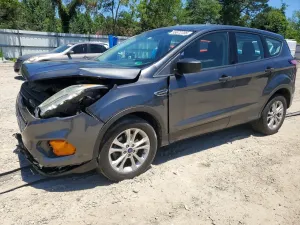 Ford Escape 2.5L 4 2017