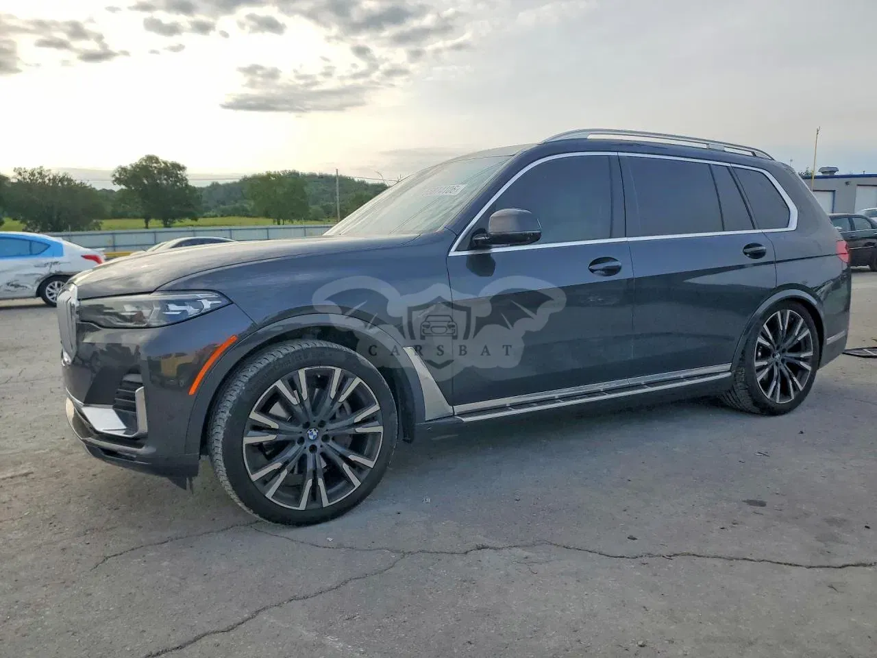 BMW X7 3.0L 6 2021