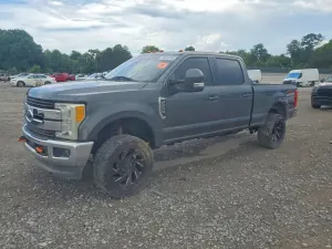 Ford F-250 6.7L 8 2017
