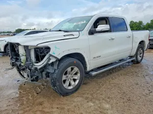 RAM 1500 5.7L 8 2019