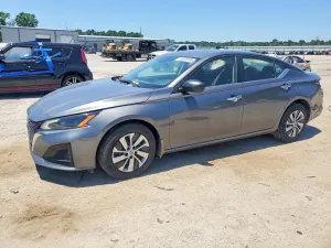 Nissan Altima 2.5L 4 2024