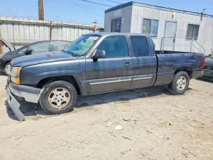 Chevrolet Silverado 1500 4.8L 8 2003
