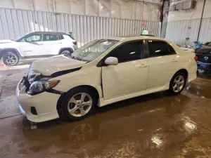 Toyota Corolla 1.8L 4 2012