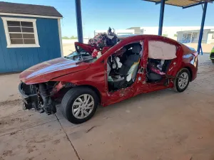 Hyundai Elantra 2.0L 4 2017