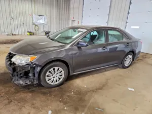 Toyota Camry 2.5L 4 2014
