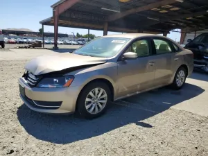 Volkswagen Passat 1.8L 4 2015
