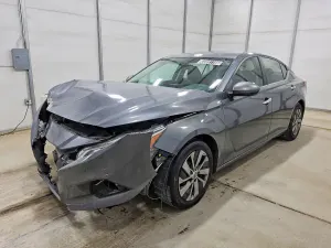 Nissan Altima 2.5L 4 2019