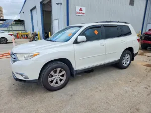 Toyota Highlander 3.5L 6 2013