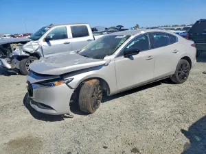 Mazda 3 2.5L 4 2025