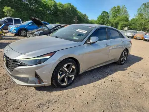 Hyundai Elantra 2.0L 4 2021