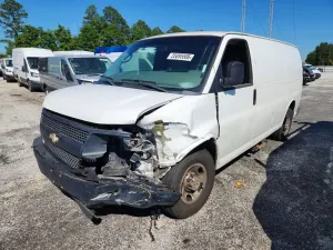 Chevrolet Express 4.8L 8 2011
