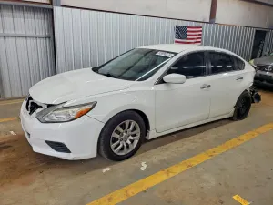 Nissan Altima 2.5L 4 2017