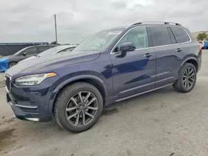 Volvo XC90 2.0L 4 2016