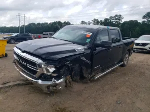 RAM 1500 5.7L 8 2023