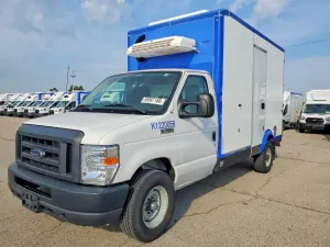 Ford Econoline 7.3L 8 2023
