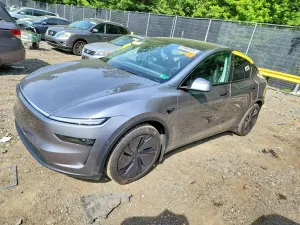 Tesla Model Y 2026