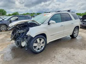 GMC Acadia 3.6L 6 2013