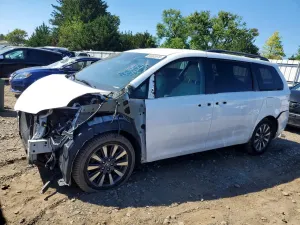 Toyota Sienna 3.5L 6 2018