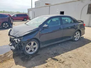 Toyota Corolla 1.8L 4 2013
