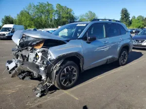 Subaru Forester 2.5L 4 2025