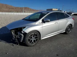 Ford Focus 2.0L 4 2016