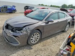Toyota Camry 2.5L 4 2022