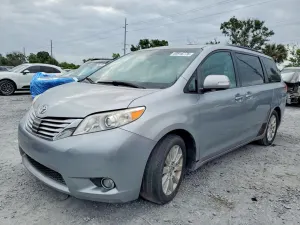 Toyota Sienna 3.5L 6 2013