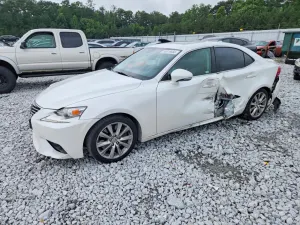 Lexus IS 2.0L 4 2016