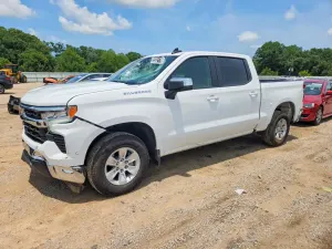 Chevrolet Silverado 1500 5.3L 8 2025