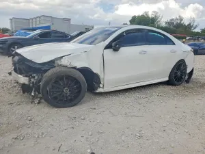 Mercedes-Benz CLA 2.0L 4 2022