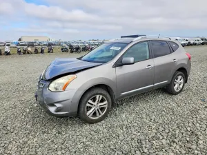 Nissan Rogue 2.5L 4 2013