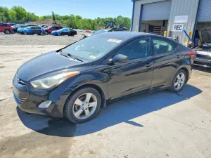 Hyundai Elantra 1.8L 4 2013