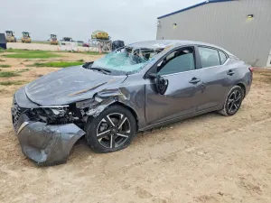 Nissan Sentra 2.0L 4 2024