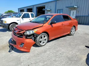 Toyota Corolla 1.8L 4 2013
