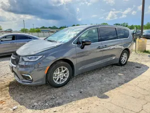 Chrysler Pacifica 3.6L 6 2025