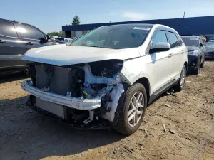Ford Edge 2.0L 4 2023