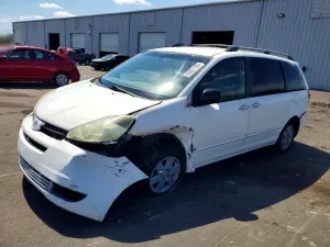 Toyota Sienna 3.3L 6 2004