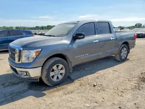 Nissan Titan 5.6L 8 2018