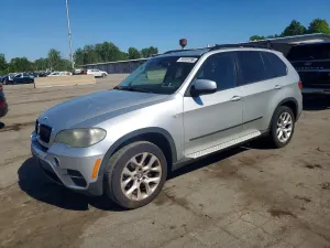 BMW X5 3.0L 6 2011