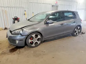Volkswagen Golf 2.0L 4 2012