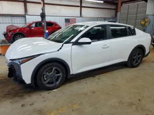 Kia K4 2.0L 4 2025