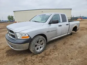 Dodge RAM 5.7L 8 2011