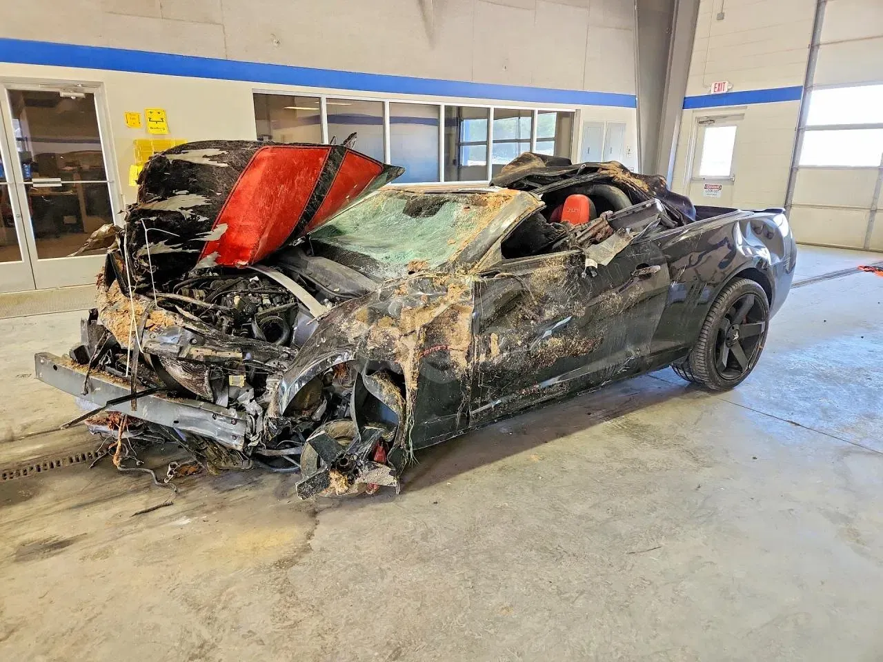 Chevrolet Camaro 6.2L 8 2011