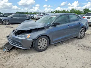 Volkswagen Jetta 2L 4 2015