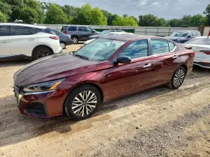 Nissan Altima 2.5L 4 2025