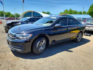 Volkswagen Jetta 1.5L 4 2023