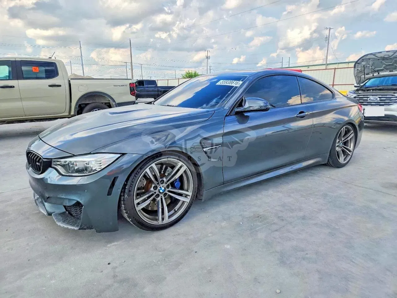 BMW M4 3.0L 6 2016