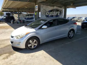 Hyundai Elantra 1.8L 4 2012