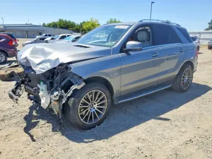 Mercedes-Benz ML 3.5L 6 2014